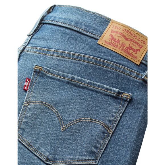 Levi's 315 Shaping Bootcut Hypersoft Mid-Rise Jeans, Women's Plus Size 26W, NWT - Picture 9 of 9